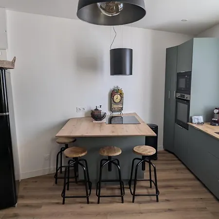 Nyaraló Charming House With Garden Close To Monet Vernon